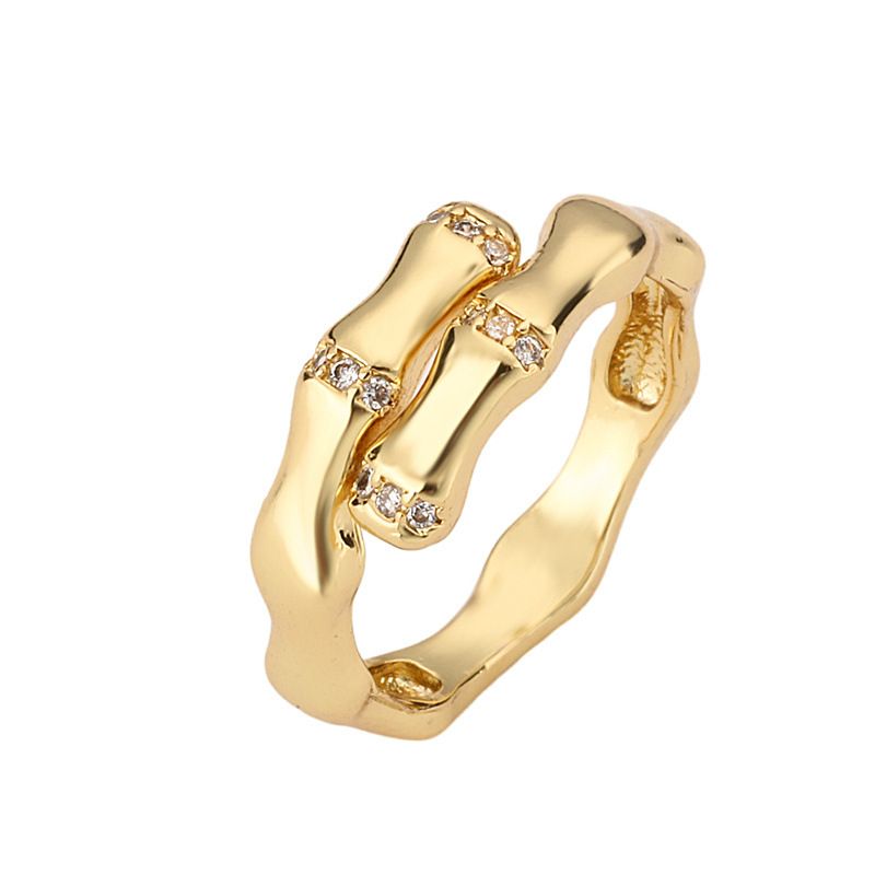 Anello hip-hop esagerato a forma di serpente con zirconi intarsiati in rame, in stile minimalista e alla moda_voghion.com