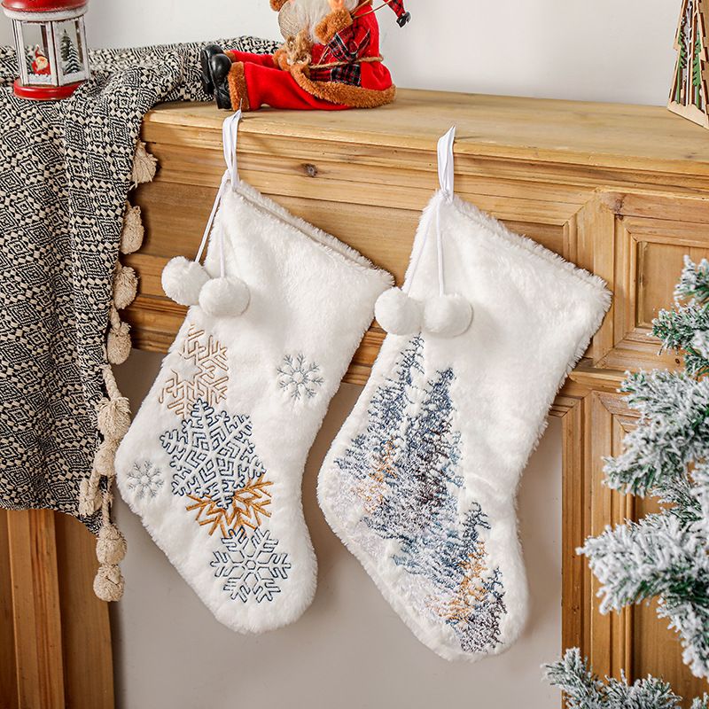 Home & Garden new Christmas decorations plush snowflake Christmas socks White Christmas socks children's holiday gift bag_voghion.com