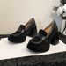 Nischendesign Dicke Sohle Klobige Tiefe Mund Einzelschuhe Für Frauen Neue Frühjahr Neue Square Toe High Heel Loafers_voghion.com