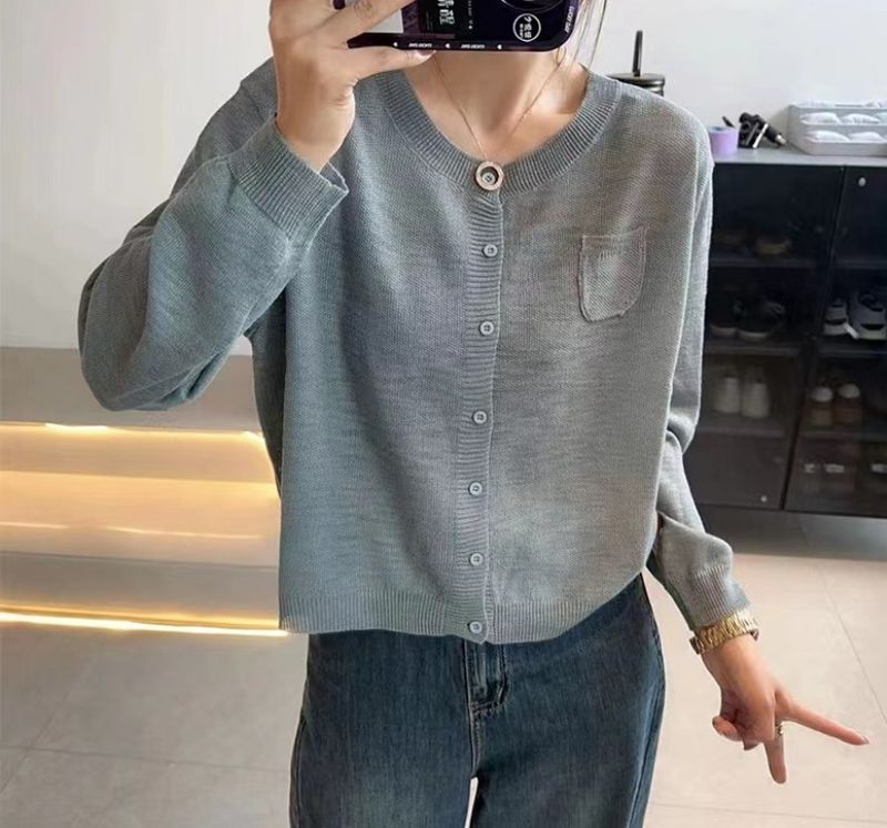Thin Ice Silk Women's Long Sleeve Sunscreen Shirt Summer 2024 New Fashionable Aging Knitted Cardigan Top for Women_voghion.com