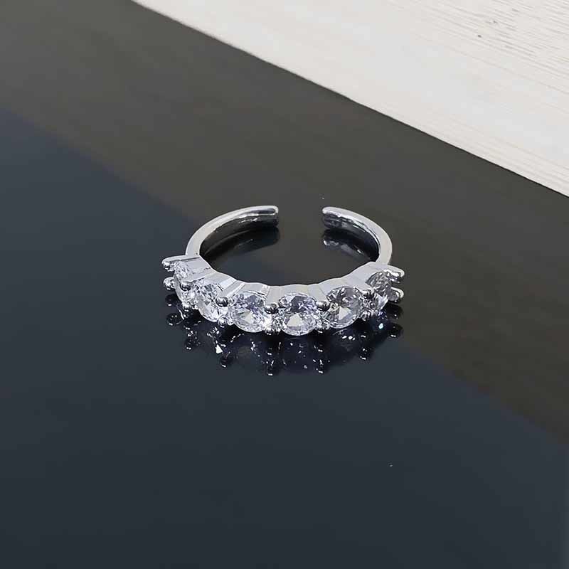 Nieuwe Zircon 2025 Super Ring, sprankelende stijl, eenvoudig ontwerp, niche ring, hoogwaardig veelzijdig wijsvinger ringontwerp, ,_voghion.com