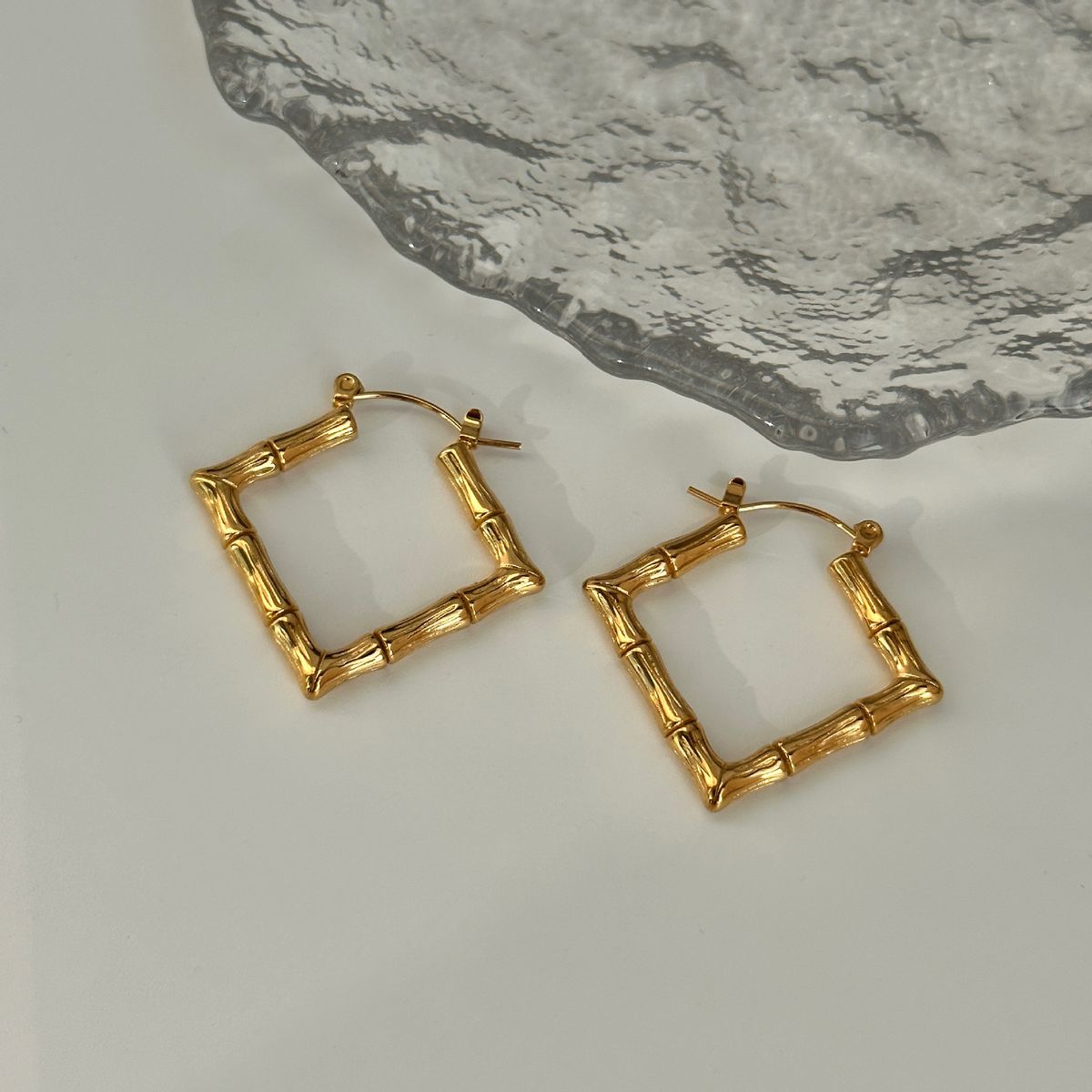 Spot Factory - Orecchini in bambù retrò con diamanti e acciaio al titanio, alla moda e di nicchia_voghion.com