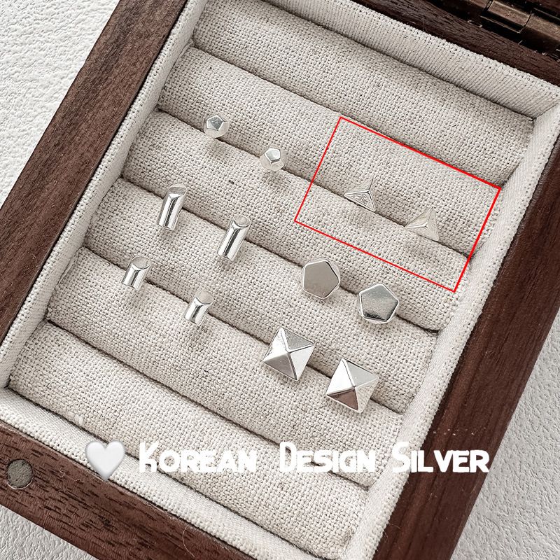 Versione Base Piccoli Orecchini Coreani Semplici Pendolari Abbinamento Piercing Orecchio Ins Stile Elegante_voghion.com