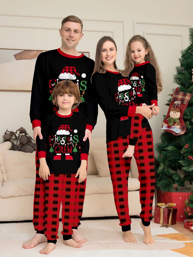 Weihnachtsmütze mit Cartoon-Buchstaben, rot und schwarz kariert, Druck, Eltern-Kind-Weihnachtsset, Pyjama_voghion.com