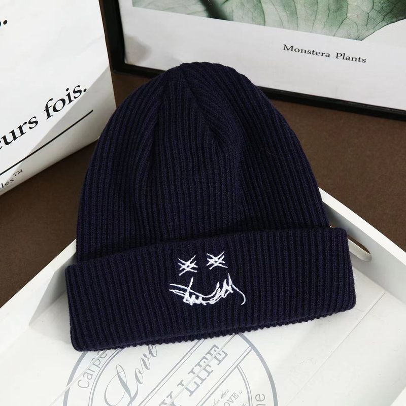 Hut ST Neue Strickmütze für Männer und Frauen Winterstil Wollmütze Modische Smiley-Gesichtsstickerei Kalte Mütze Warmer Gehörschutz Hut Trend_voghion.com