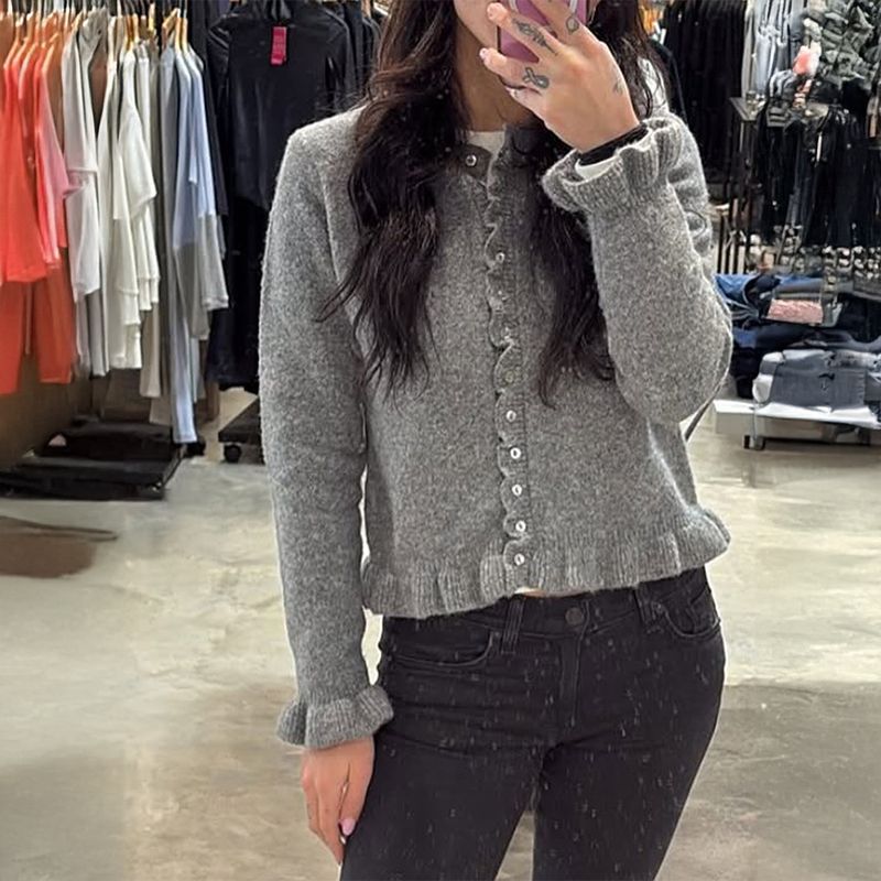 Women's Casual Vacation Style Solid Color Wool Button-down Long-sleeved Top Sweater 2025 Autumn And Winter_voghion.com