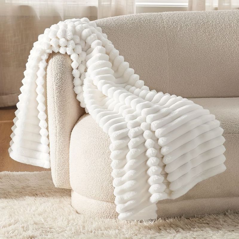 Gestreifter Flanell-Überwurf, leicht, luxuriös, für ein Nickerchen, Klimaanlage, Sofadecke, Internet-Berühmtheit, Bohemian-Stil, tragbar_voghion.com