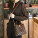 2023 New Trendy and Advanced Water Bucket Bag Fashion Age Reducing Crossbody Bag Fashionable Handheld Shoulder Bag_voghion.com