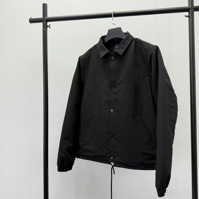 Chaqueta bomber softshell para hombre, ligera y resistente al viento, estilo universitario informal y elegante._voghion.com