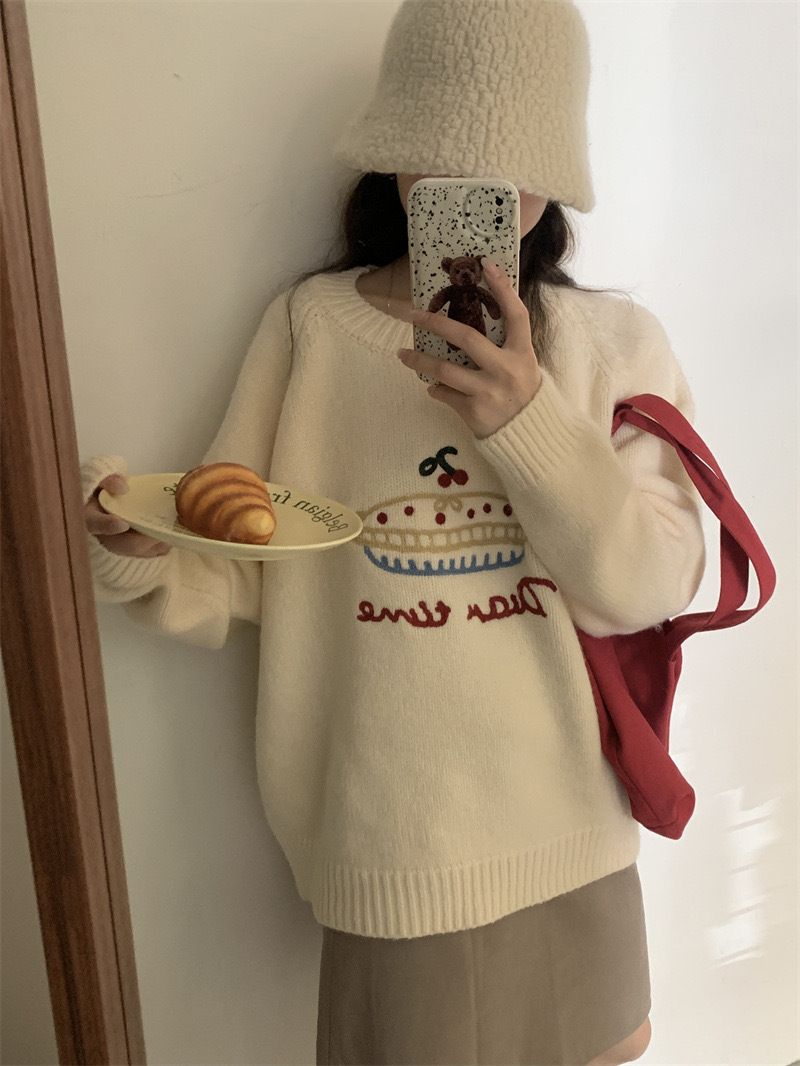 Winter New Gentle Cake Round Neck Embroidered Korean Version Cartoon Age-Reducing Versatile Knitted Sweater For Women_voghion.com