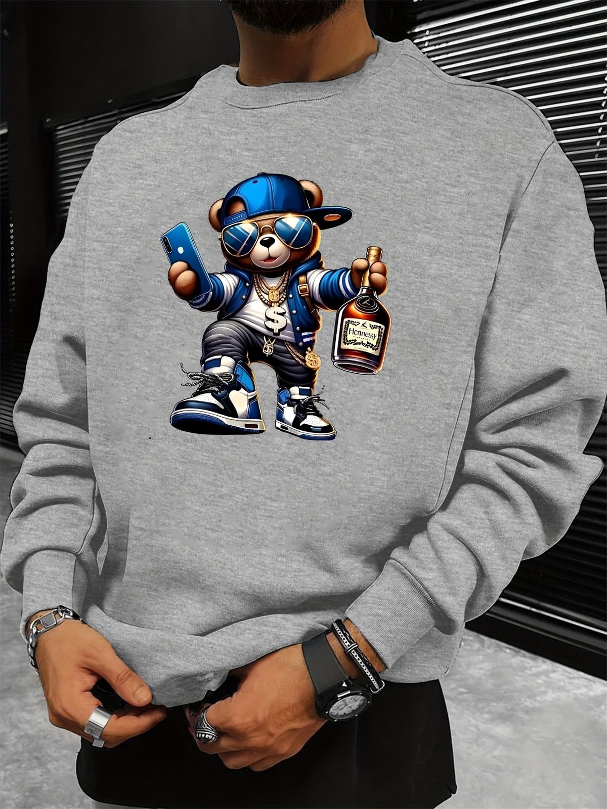 Sweat-shirt à manches longues et col rond imprimé ours de dessin animé, coupe ample et tendance automne-hiver_voghion.com