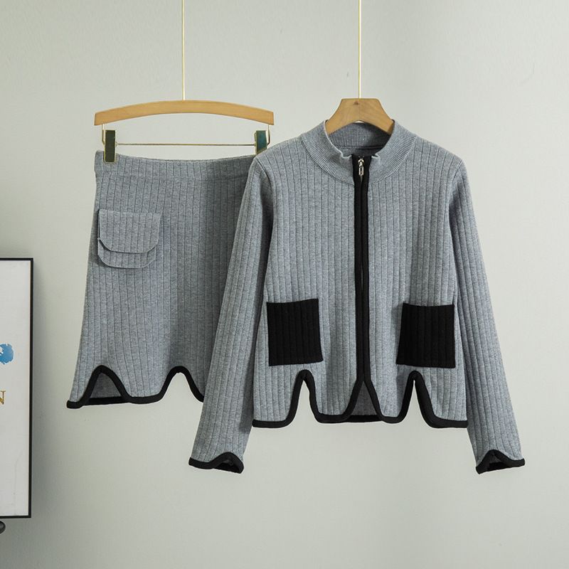 Abbigliamento da donna, completo alla moda, stile college primaverile, cardigan lavorato a maglia, minigonna a vita alta, completo in due pezzi_voghion.com