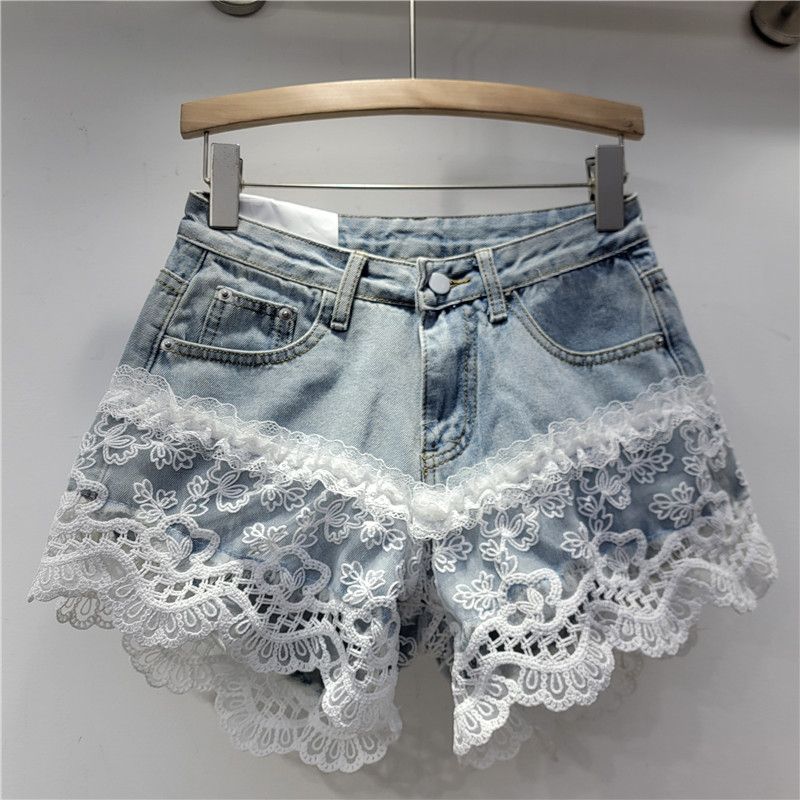 Pantalones cortos vaqueros de cintura alta para mujer, estilo europeo, con bordado de encaje, holgados, versátiles, de pierna ancha y corte A._voghion.com