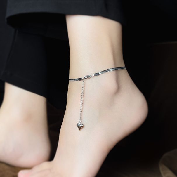 Cavigliera con lama in acciaio al titanio, stile semplice, pendente a forma di cuore, versatile, elegante, catena di base, gioielli per piedi di alta qualità, resistenti allo sbiadimento_voghion.com