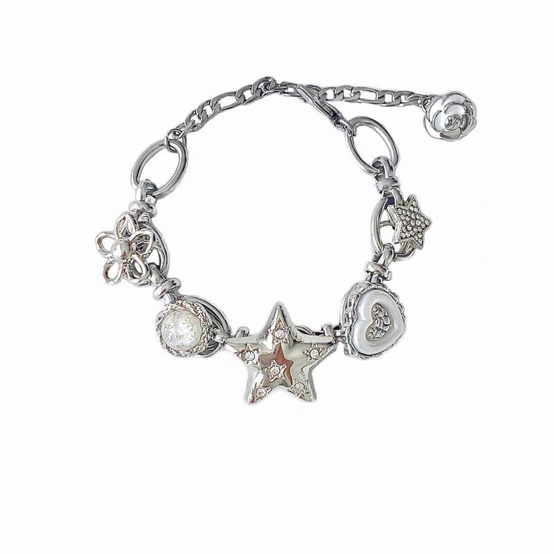 Design/Bracciale pesante artigianale con bottone a forma di cuore e stella stravagante, gioielli leggeri e squisiti di alta qualità_voghion.com