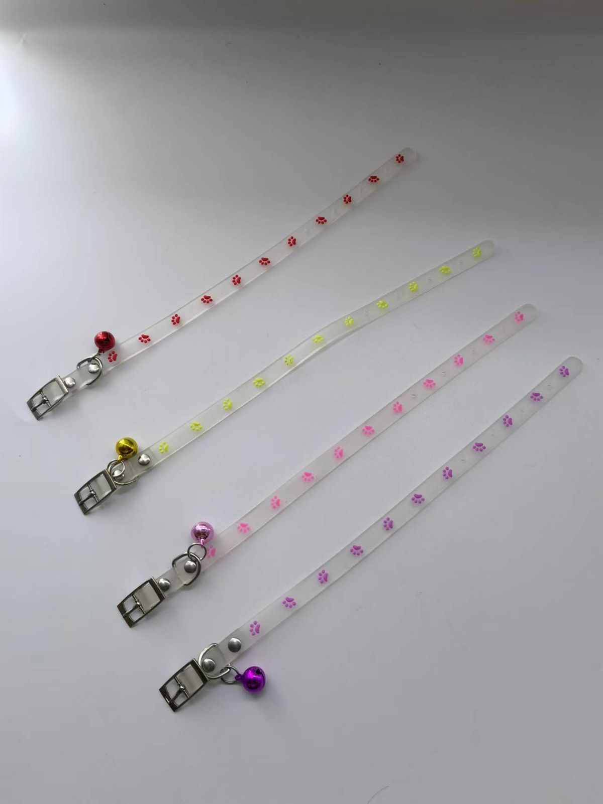 Night Glow Absorbing Light Walking Glowing Silicone Cat Dog Pet Collar_voghion.com