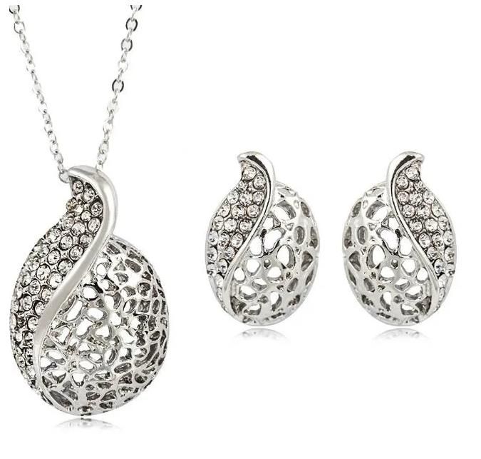 Collane con ciondolo in cristallo austriaco a forma di foglia di ricordo, orecchini a cerchio, gioielli alla moda per donna, placcati in oro 18 carati/platino_voghion.com