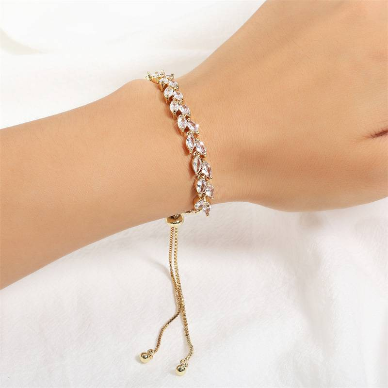 Bracelet extensible pour femme, simple et tendance, bijou de main en zircon œil de cheval, créatif et polyvalent_voghion.com