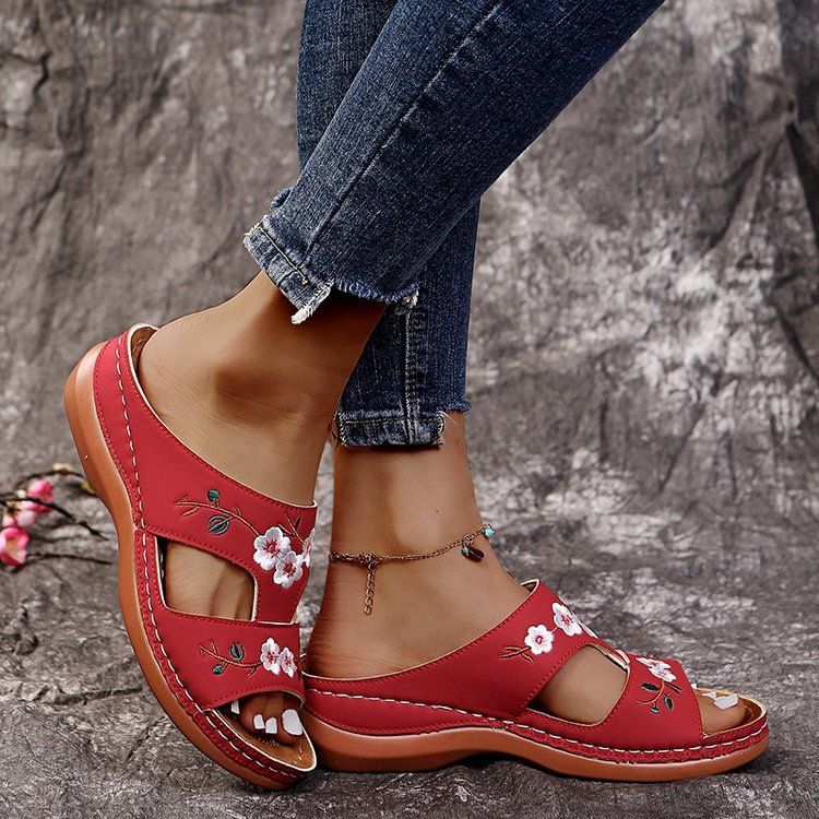 Simple flower flat bottom women's fish mouth slippers large size wedge heel slippers_voghion.com