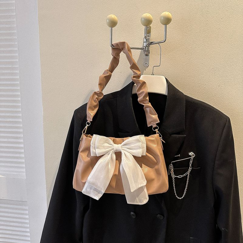 Die beliebte kleine Tasche für Damen im Jahr 2024, neue Mode- und Freizeitkette, süße Umhängetasche mit Schleife, einzelne Schulter unter dem Arm_voghion.com