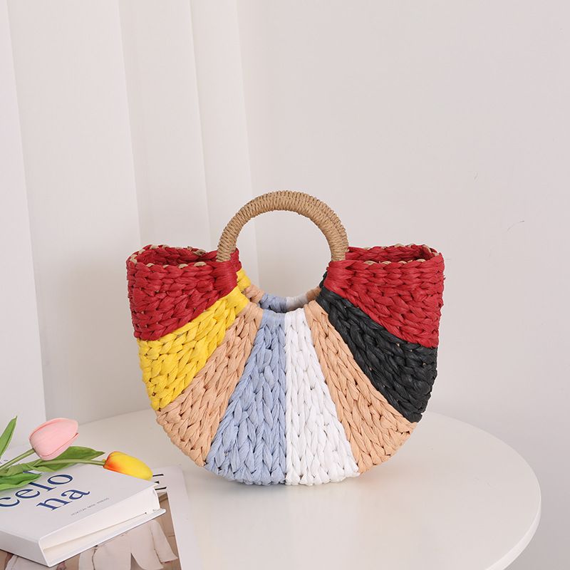 Borsa semicircolare arcobaleno intrecciata a mano per donna Borsa di paglia a mano con colori a contrasto Borsa da spiaggia per le vacanze di Bali_voghion.com