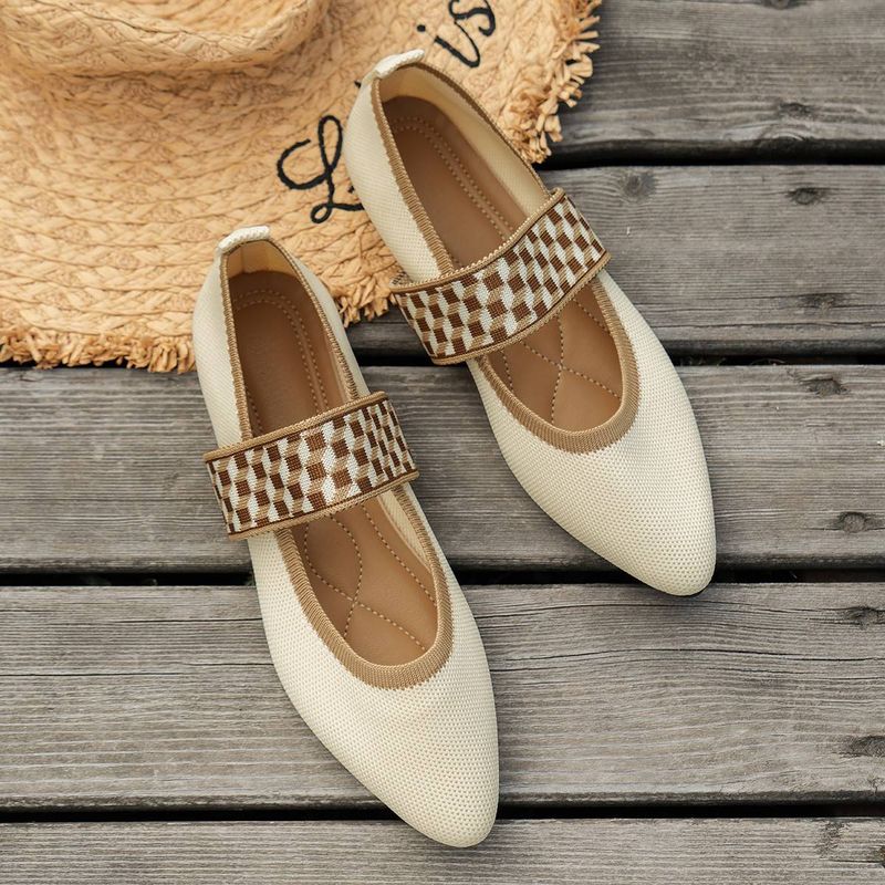 2024 Damen Flache Unterseite Flyknit Spitz Flach Mund Fuß Set Retro Atmungsaktiv Farbe blockiert Arbeit Le Fu Schuhe_voghion.com