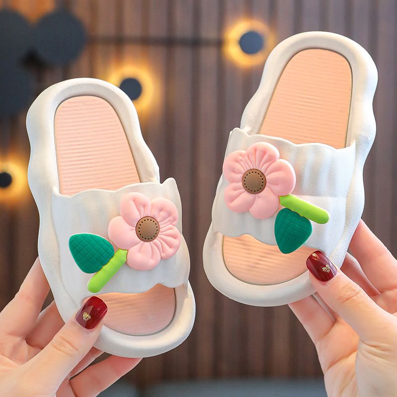 Children's slippers Girls summer flowers new cartoon soft bottom parent-child indoor non-slip cute cool slippers_voghion.com