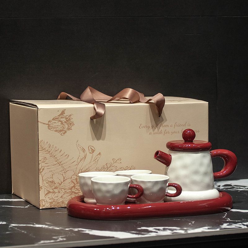 Set da tè in ceramica in stile nordico: 1 brocca e 4 tazze con vassoio, elegante set regalo color crema (ecologico, fatto a mano, perfetto per la casa e come regalo)_voghion.com