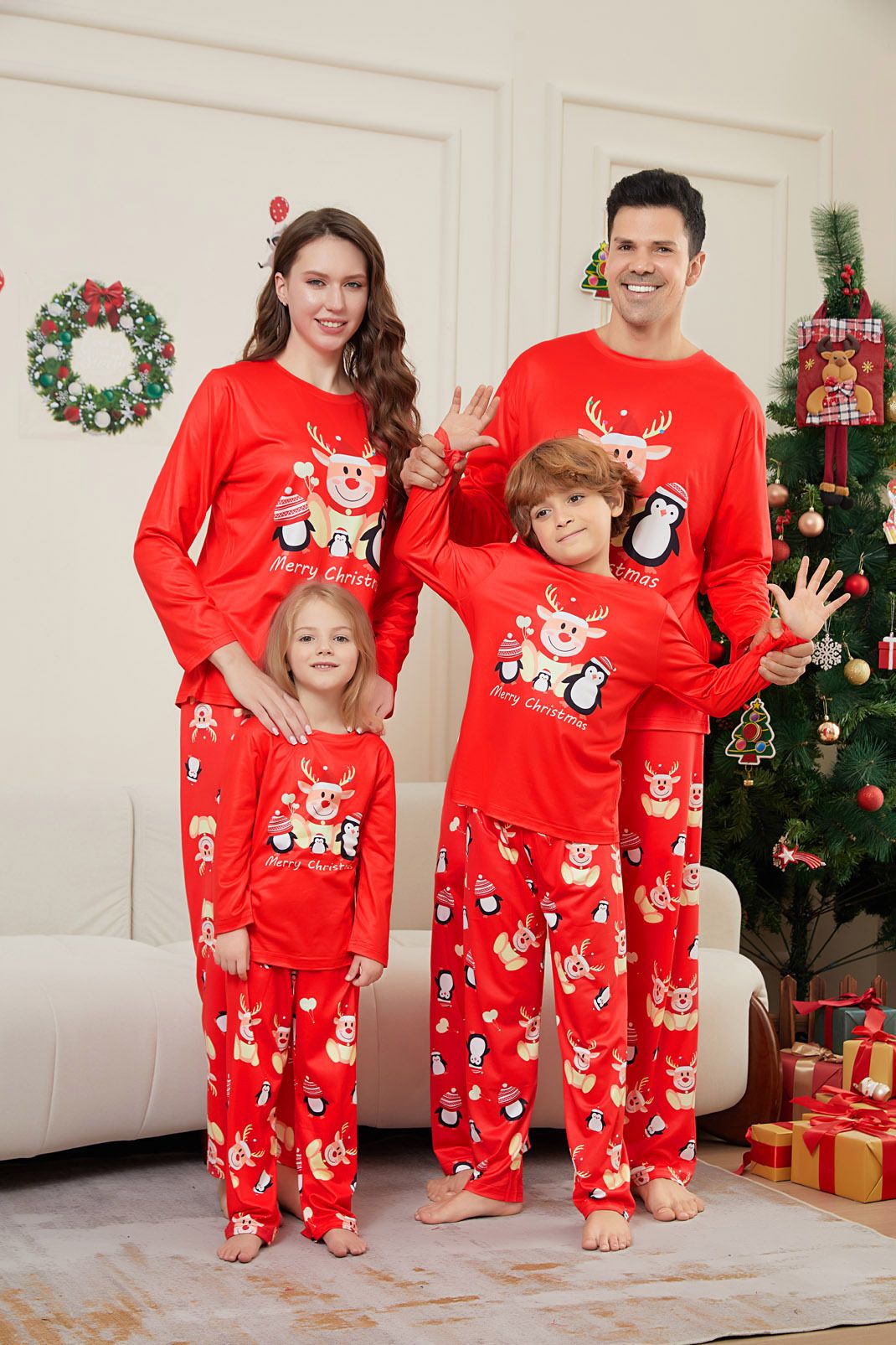 Conjunto para padres e hijos recién nacidos, conjunto para toda la familia, conjunto para parejas, pijama rojo navideño con estampado de pingüino y cabeza de ciervo estilo francés para comercio exterior_voghion.com