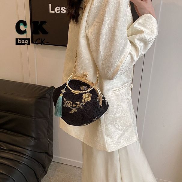 Nuovo stile cinese Hanfu per donna, borsa a tracolla con catena versatile e alla moda, borsa con chiusura a nappa super popolare._voghion.com