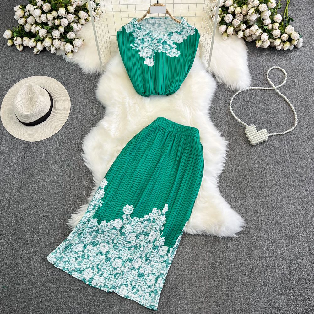 Women's Clothing light mature style, retro temperament, stand-up collar, sleeveless pleated top, two-piece suit, high waist printed skirt_voghion.com