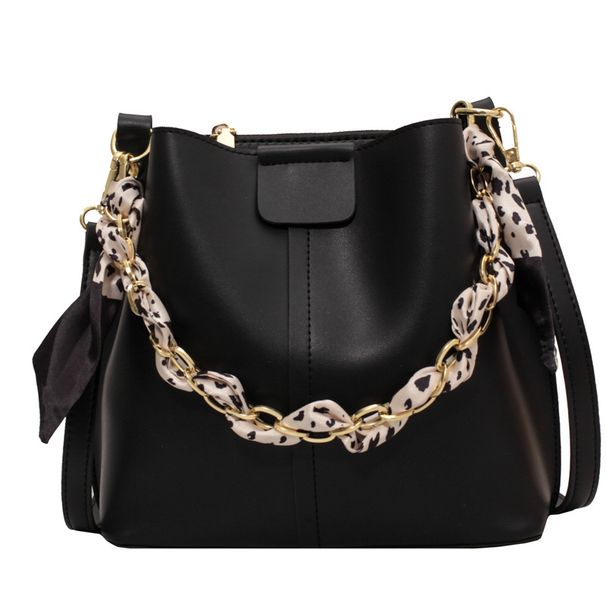 Damväska Enkel modeväska för kvinnor Höst Populär Ny Trendig Mångsidig Crossbody-väska Mode Axel Bucket Bag_voghion.com