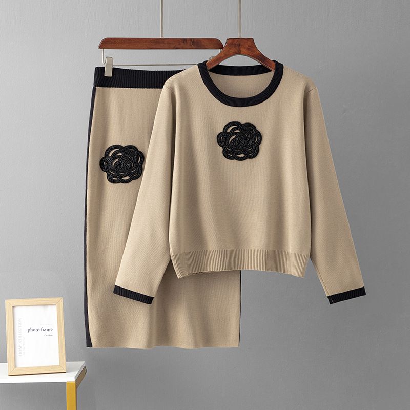 Ensemble deux pièces en tricot brodé de fleurs pour femme : haut ample et jupe trapèze (noir/blanc/kaki/rose/abricot, taille unique)_voghion.com