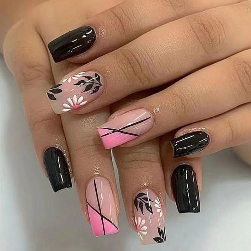 Afgeschuinde Franse 24-delige nepnagels met bloemontwerp Middellange vierkante kunstnagels met lijm Draagbaar ballet Pre_voghion.com