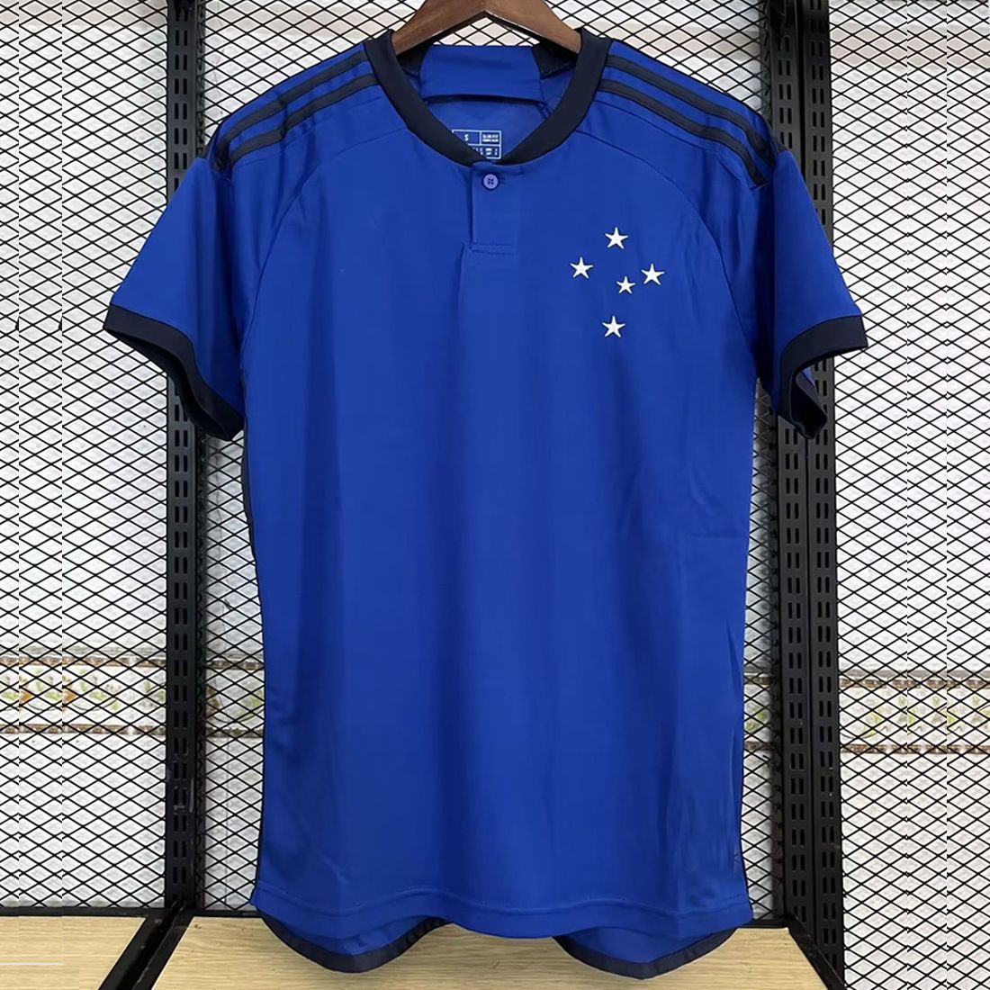 23-24 Cruzeiro Heimtrikot mit kurzen Ärmeln für Erwachsene, thailändische Version, Spieluniform, Einzelstück_voghion.com