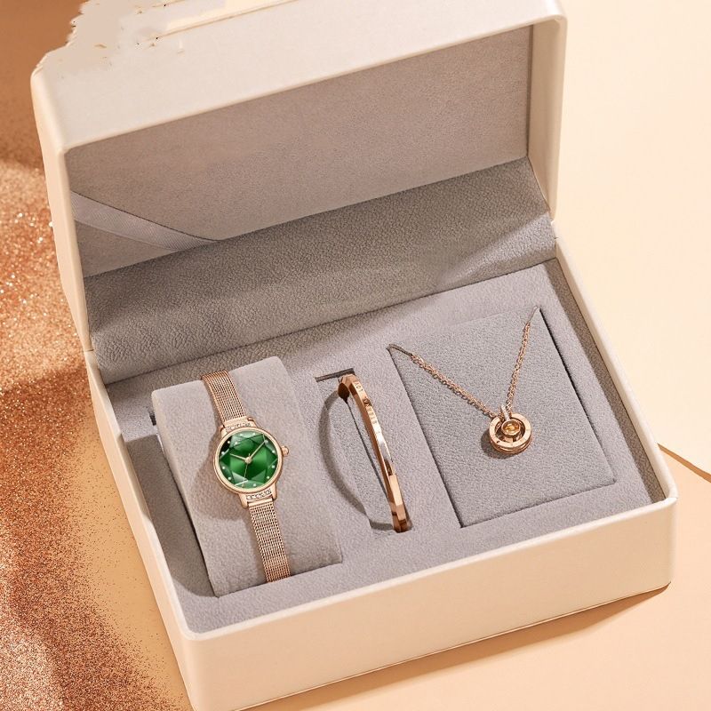 New fashion senior sense of student party female high value waterproof quartz watch_voghion.com