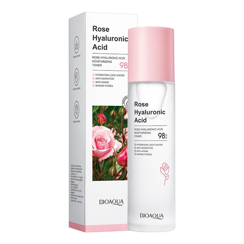 Il tonico idratante all'acido ialuronico alla rosa BIOAOUA idrata, illumina e tonifica delicatamente la pelle_voghion.com