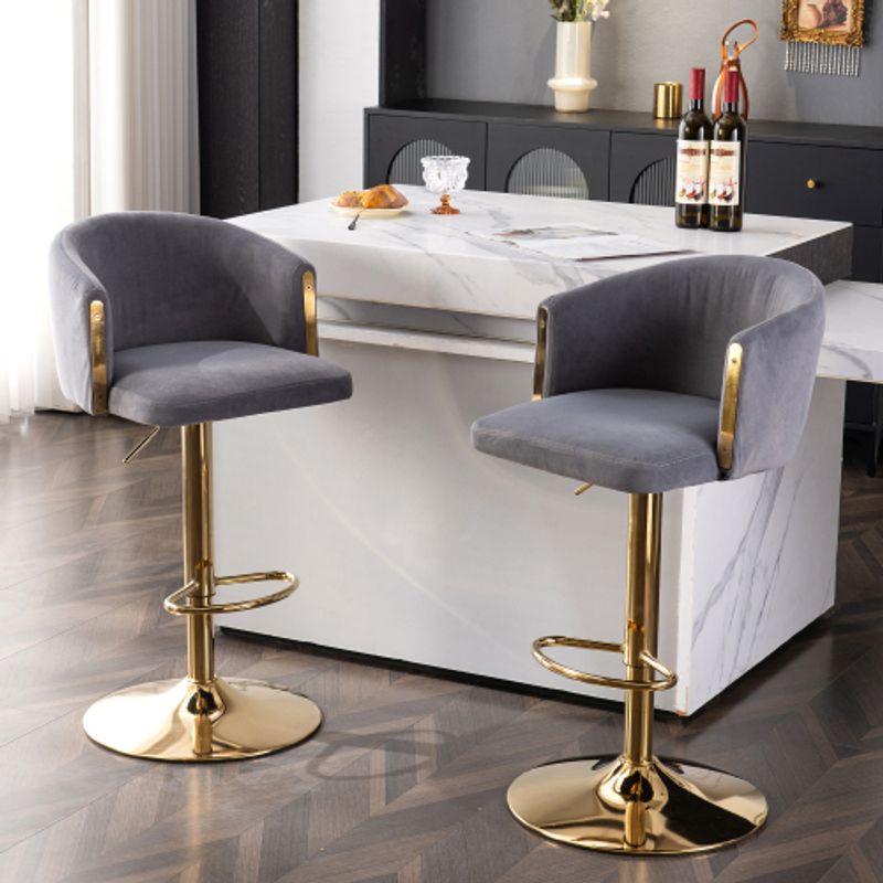 Lot de 2 tabourets de bar modernes, pivotants et réglables en hauteur, pour cuisine, bar, restaurant, tabourets relevables avec dossier central et repose-pieds dorés_voghion.com