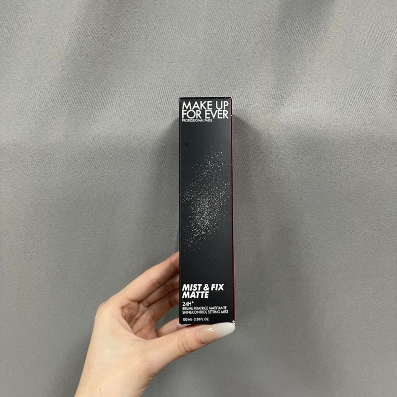 Makeup Setting Spray One spray to set makeup, quick-drying film, foundation, not easy to take off the makeup moisturizing oil control_voghion.com