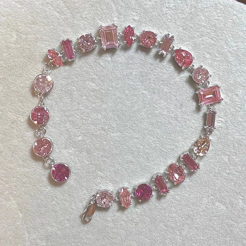 Nieuwe zoete roze diamanten kristal snoep armband voor vrouwen unieke creatieve high-end mode veelzijdige zachte niche sieraden_voghion.com