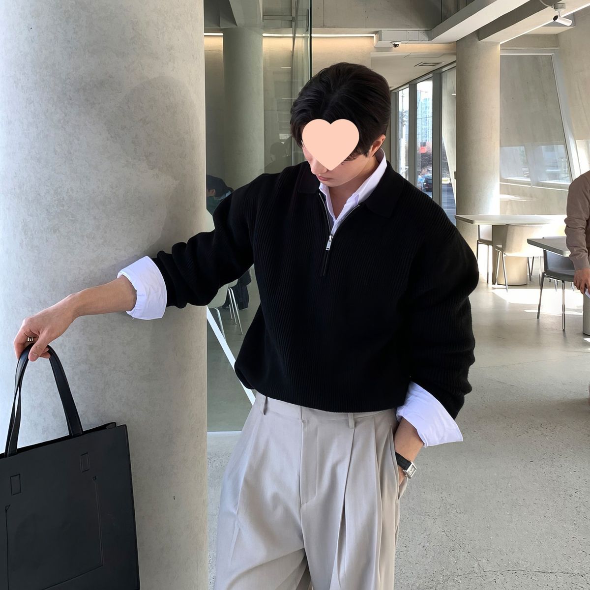 Pull noir à col rabattu et demi-zip pour homme, veste tricotée décontractée de style coréen, printemps-automne_voghion.com