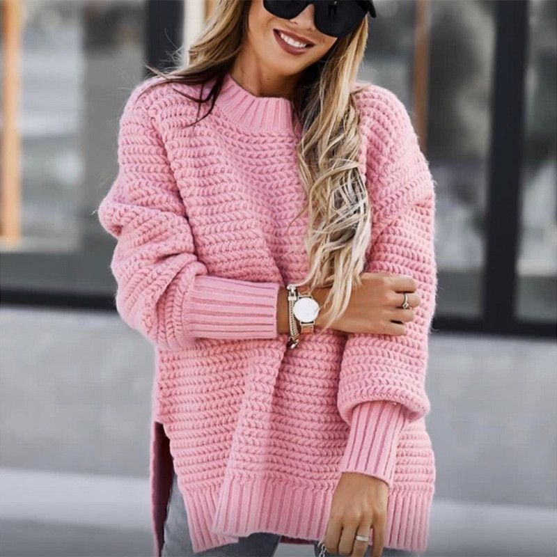 Maglione lavorato a maglia retrò in lana spessa con collo alto e corto davanti e lungo dietro, in filo ritorto, largo da donna_voghion.com