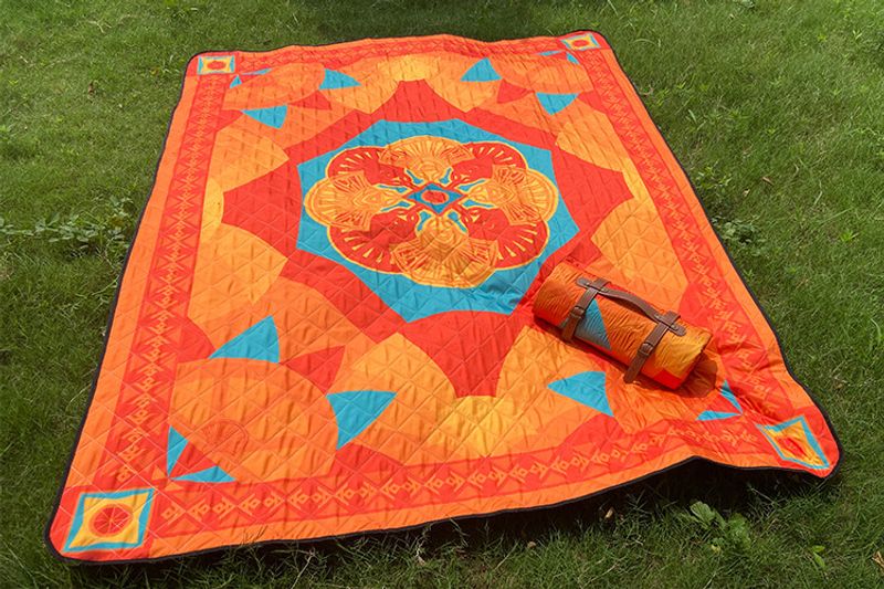 Thickened moisture-proof outdoor supplies, camping picnic mat, beach waterproof and non stick grass_voghion.com