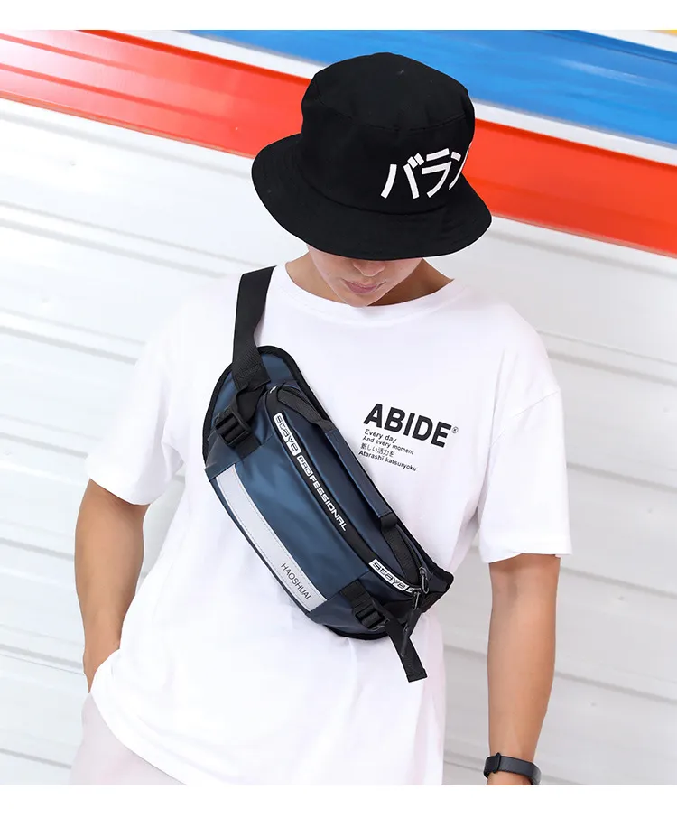 New Fashion Outdoor Running Fit Waistpack Reflective Stripe Chest Anti Theft Mobile Cashier Bag_voghion.com