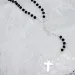 Collane con ciondolo a croce con nappa lunga semplice e pronta all'uso, perline di rosario fatte a mano, collana girocollo con catena e lucchetto_voghion.com