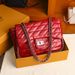 Neue modische Handtasche für Damen, Umhängetasche mit Kette, Umhängetasche für Damen mit gestepptem Design_voghion.com