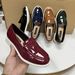 Flat and comfortable classic women's loafers_voghion.com