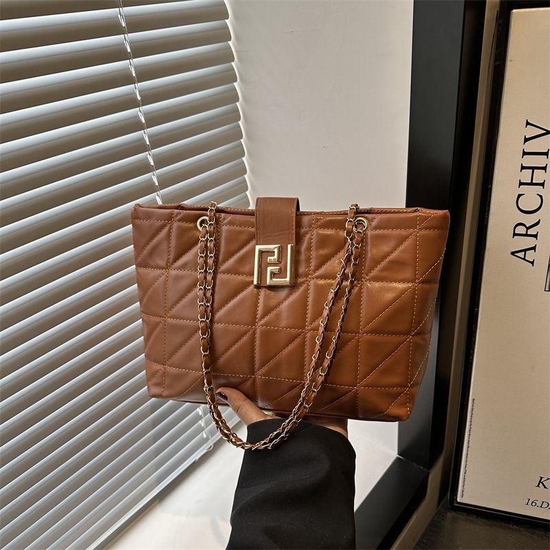 Borse da donna Delicate Tidal Borsa tote ricamata ad alta capacità Borsa a tracolla con catena Tide Leisure da donna_voghion.com