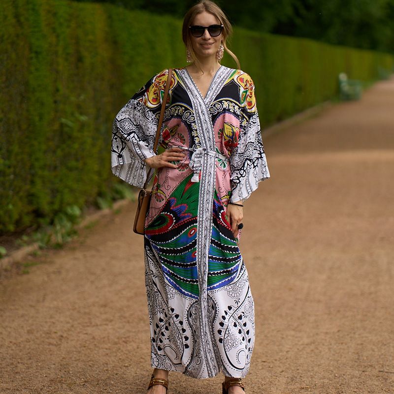 Damenbekleidung ​Leichtes, bedrucktes Kimono-Überkleid aus Viskose mit langen Ärmeln – Sonnenschutz für den Strand, Badebekleidungsüberzug, Oberbekleidung im Boho-Chic-Stil​_voghion.com