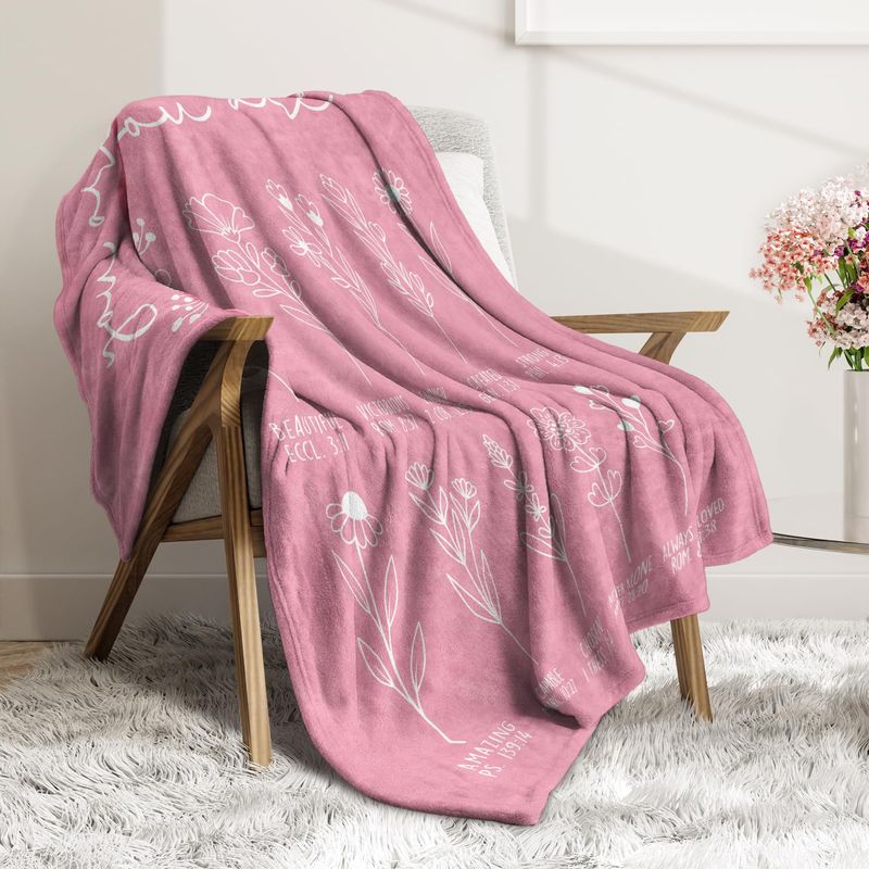 Pink Floral Pattern Blanket Flannel Soft And Comfortable Home Blanket Warm Blanket Birthday Holiday Gift_voghion.com